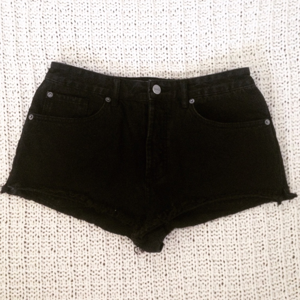 Amuse Society shorts